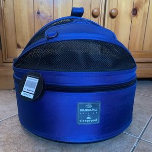 Subaru Sleepy Pod Pet Carrier